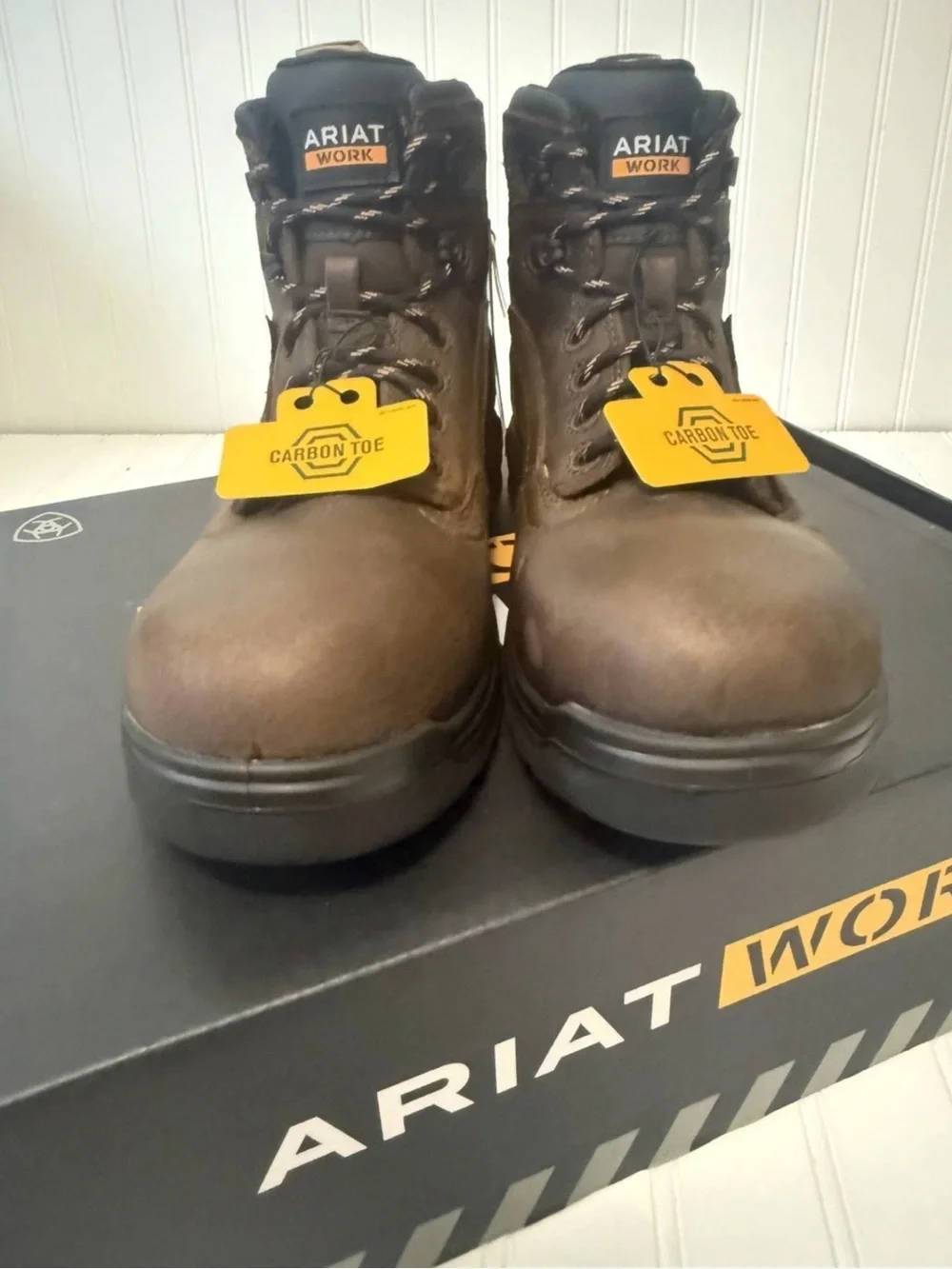Ariat Men’s Turbo 6” H20 Carbon Toe Leather Work Boots size 9.5D